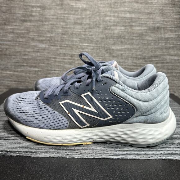 New Balance Shoes - New Balance 520v7 Blue Gray Athletic Running Shoes Women’s Size 9 B